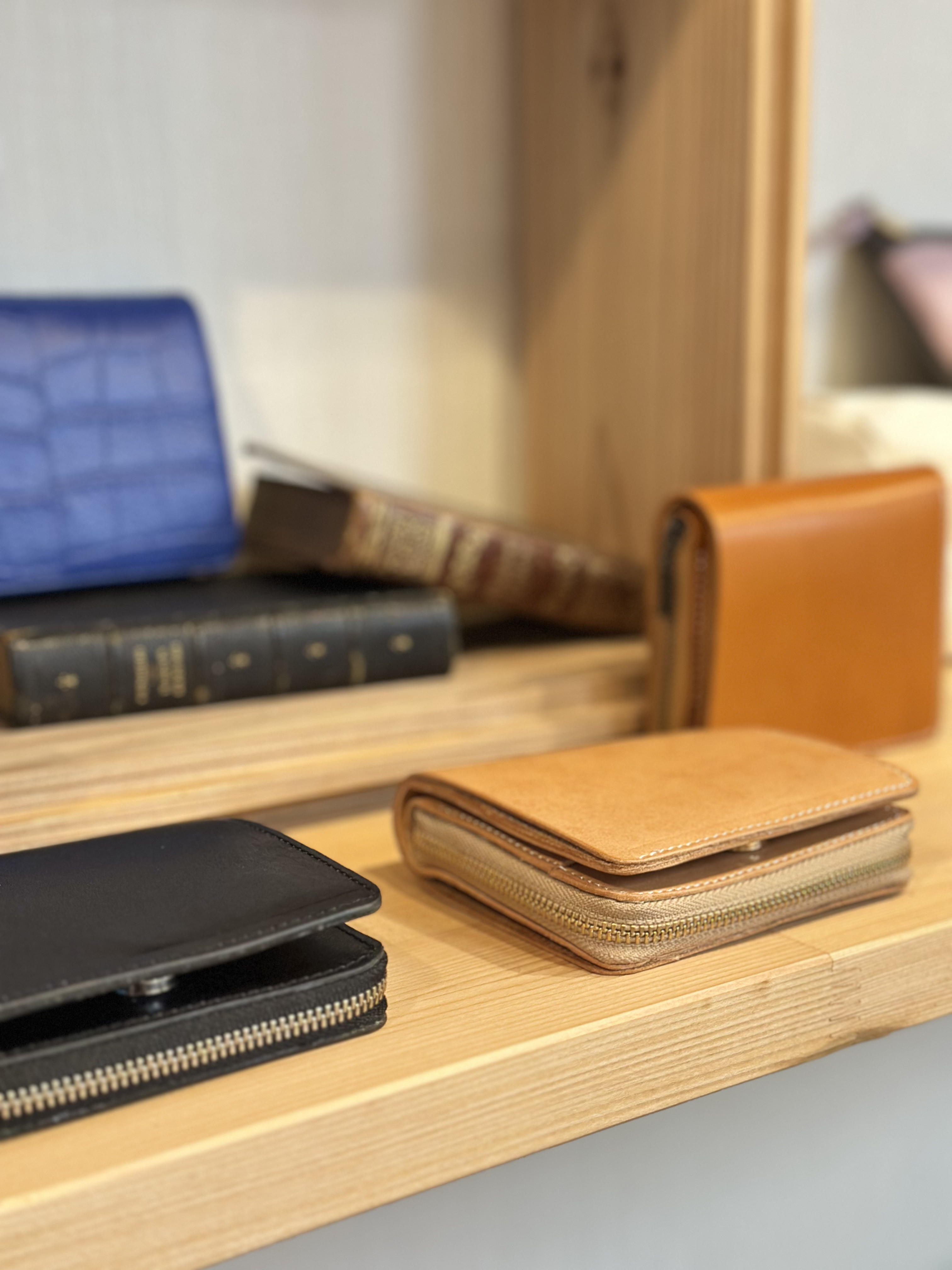 【受注生産】現金派のあなたにぴったり！二つ折り財布　ヌメ革モデル 22,500円