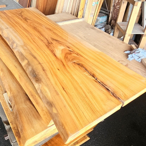 楠　一枚板　希少　ダイニング　テーブル　リビング　栃　ウォールナット 楠 一枚板 ダイニング テーブル リビング 栃 ウォールナット