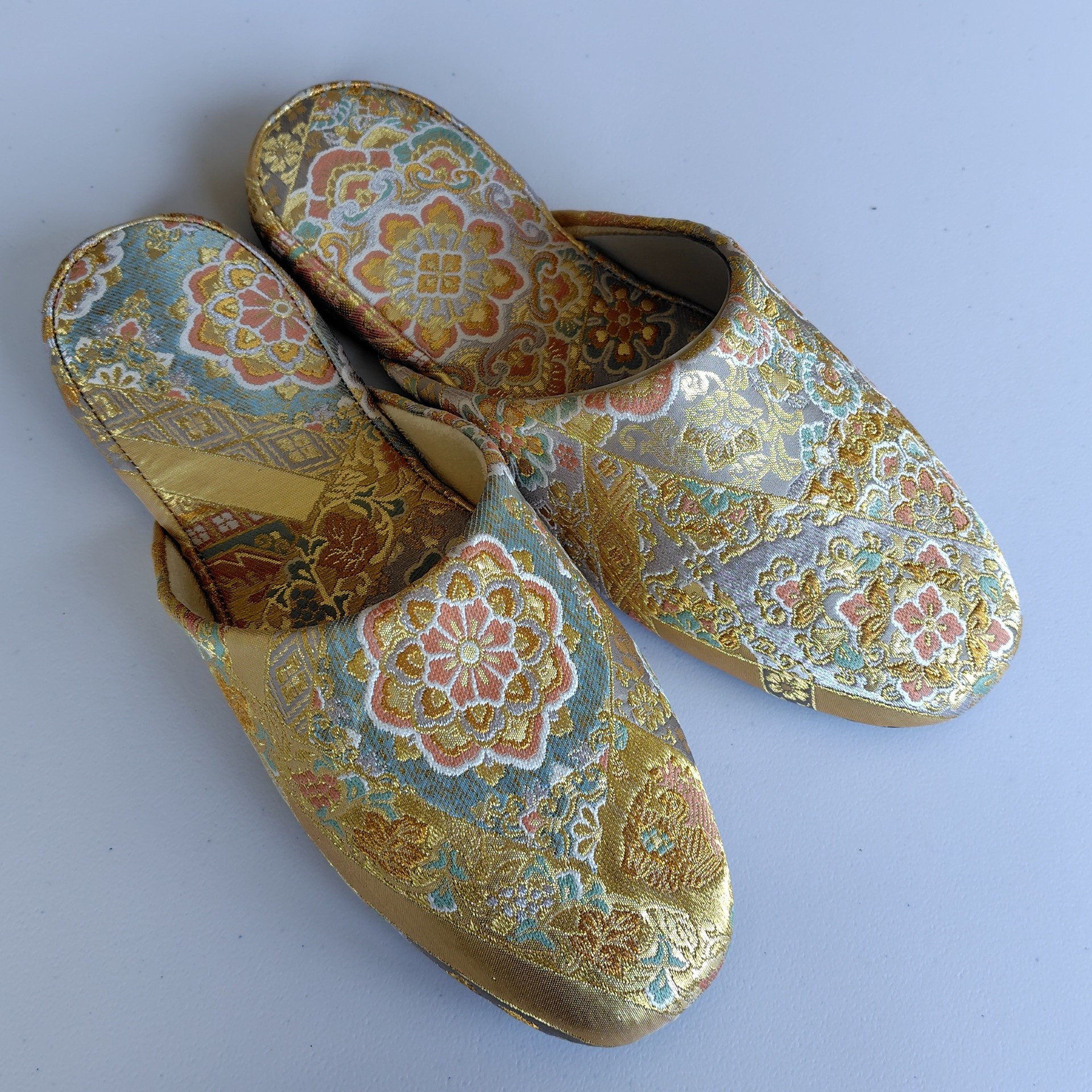 日本サイズ【30cm】着物リメイク和風スリッパ　高級感　日本製　大きめ　袋帯リメイク　スリッパ　履物　旅館　ホテル