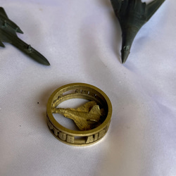 星空を指先に纏う：あなただけのゾディアックリング 指輪