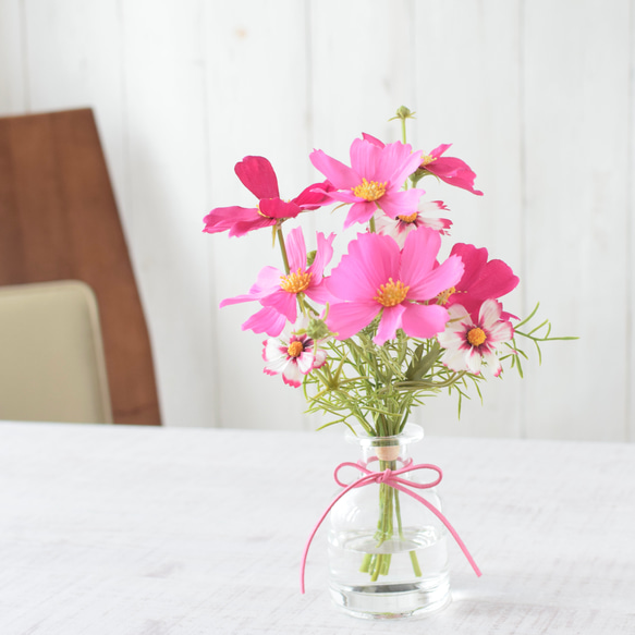 3種類のピンクコスモスアレンジ《フェイクウォーター》Creema限定　【敬老の日　誕生日】 3枚目の画像
