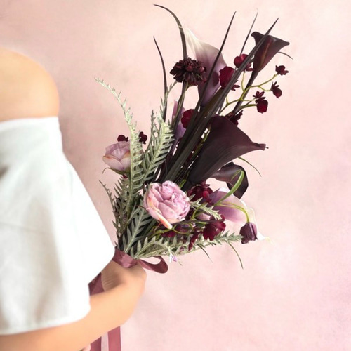 秋冬婚/シックなボルドーとフェミニン大人ピンクブーケ /カラーブーケ
