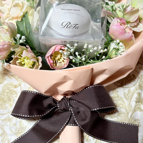 心に残るトレンドブーケ コスメブーケ サプライズブーケ 喜ばれる