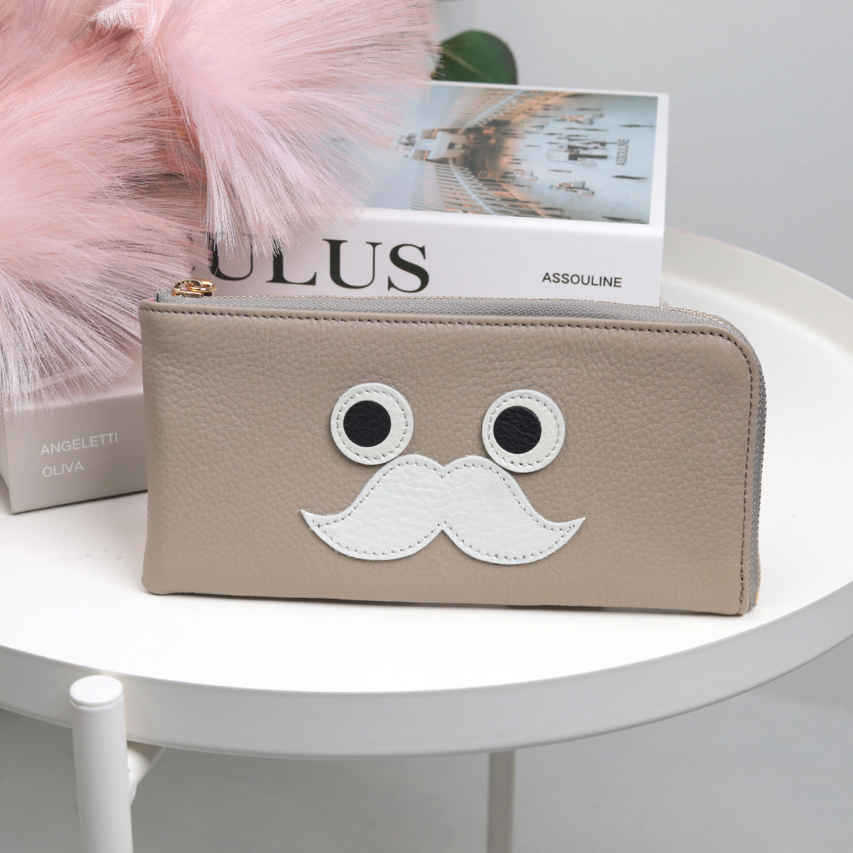 【トープ/おひげL字長財布】思わず誰かに見せたくなる/薄マチ軽量のモンスターL字財布/L字長財布【おひげ】 9,360円