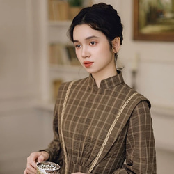 アンティーク調　スタントカラーレース付き　綿100%長袖ロングワンピース【秋冬春】ブラウンチェック柄 10枚目の画像