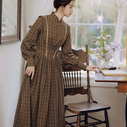 アンティーク調　スタントカラーレース付き　綿100%長袖ロングワンピース【秋冬春】ブラウンチェック柄 14枚目の画像