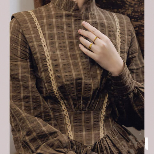 アンティーク調 スタントカラーレース付き 綿100%長袖ロング