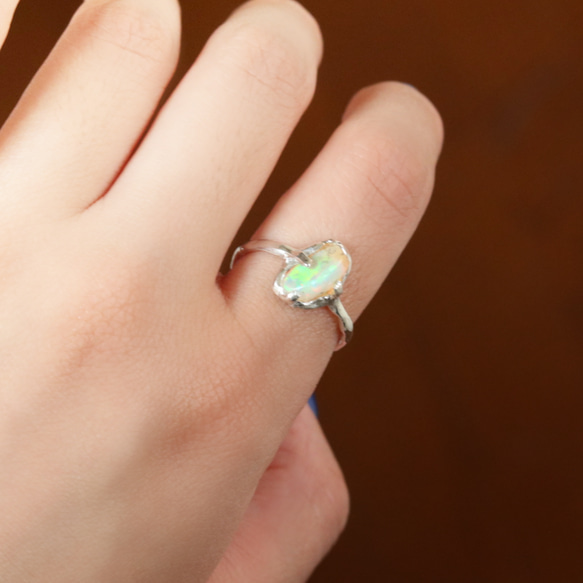 (獨一無二，925銀) 巴洛克蛋白石銀戒指 (10*5毫米，尺寸15) 第3張的照片