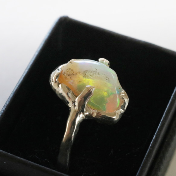 (獨一無二，925銀) 巴洛克蛋白石銀戒指 (10*5毫米，尺寸15) 第1張的照片