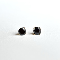 JORIE】付けっぱなしOK♡ ブラックオニキス 4mm 8月誕生石 サージカル