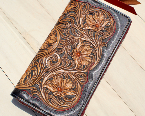 レザークラフト　カービング　二つ折り財布　ハーマンオーク・ツーリングレザー レザークラフト カービング 二つ折り財布 ハーマンオーク・ツーリング