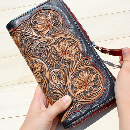 手彫り革財布 カービングラウンドファスナー 長財布 革芸 pierrot