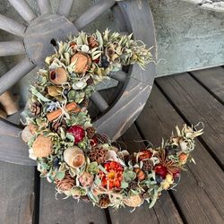秋の実りの三日月リース★ドライフラワーリース★ハロウィンリース 6枚目の画像