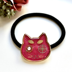 ピンクフラワーと天使の羽猫ちゃんのヘアゴム ハンドメイド レジン 猫 ネックレス ピンクフラワーと天使の羽猫ちゃんのヘアゴム ハンドメイド
