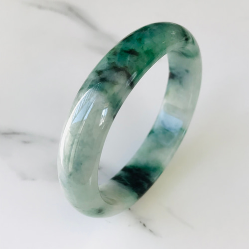 B310-079］ ジェイド ヒスイ 本翡翠 くりぬき バングル 天然石