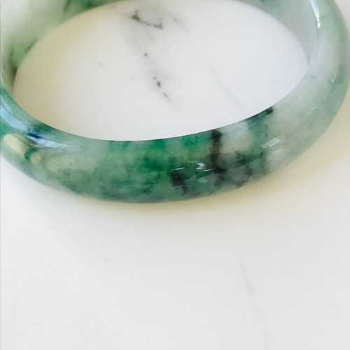 バングル　翡翠　ミャンマーのジェダイト 楽天市場】□龍香堂□☆絶品！ミャンマー氷種翡翠（アイスジェダイト