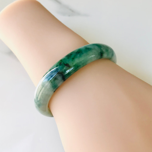 本翡翠　帯留、バングル色々　160g 東Y7-1113ア㉟ 本翡翠 帯留、バングル色々 160g 東Y7-1113ア㉟ ヒスイ 本翡翠