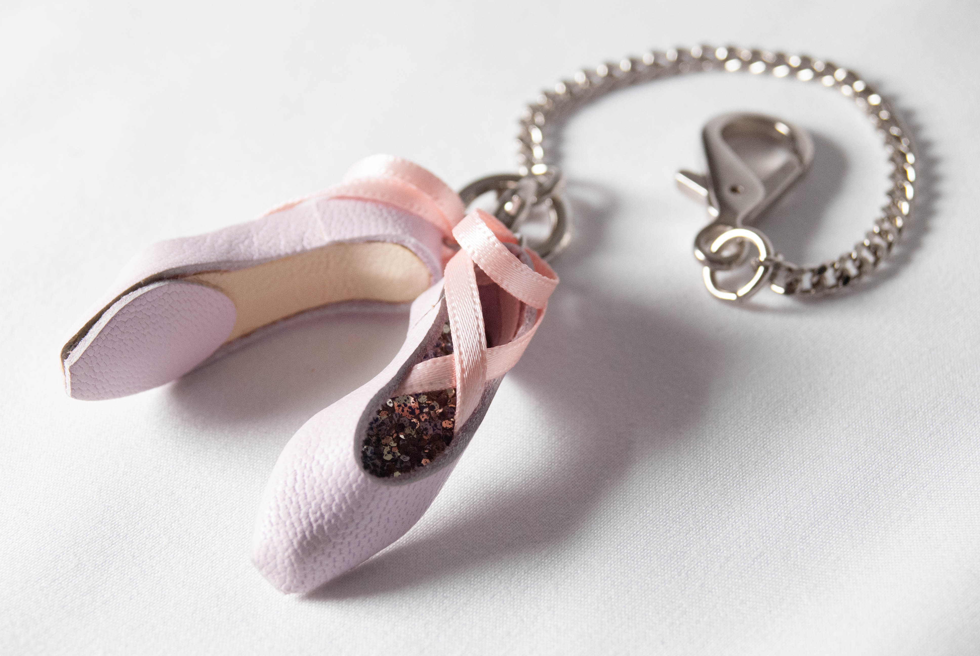 バレエ･トウシューズのチャームpointes Light Pink Lamé