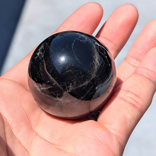 黒水晶 モリオン スフィア 山東省産 44ミリ 120g お払い お守り効果