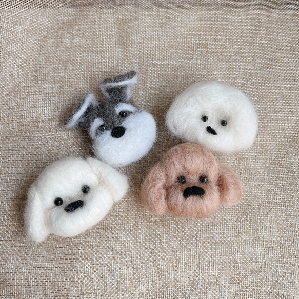 モコモコわんこブローチ 羊毛フェルト 手作り ぬいぐるみ 愛犬 友達