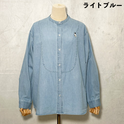 女士印花貓咪刺繡淺藍色肩領長袖襯衫，可愛又時尚。 第4張的照片