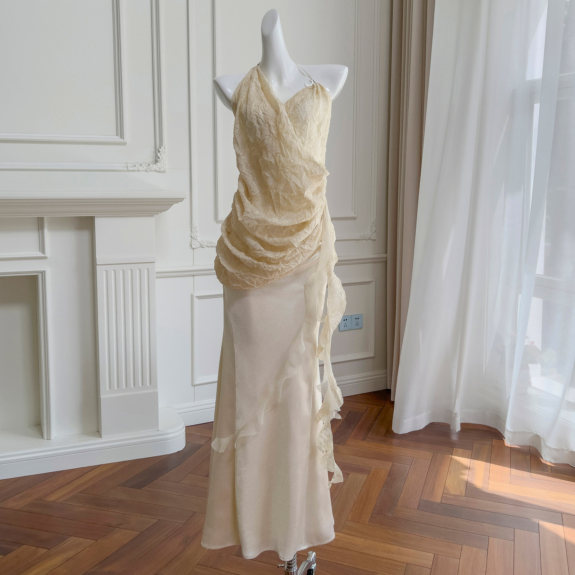 上下セットドレス ウェディングドレス パーティー ノースリーブ ベージュ おしゃれ 韓国風 お呼ばれ 71452