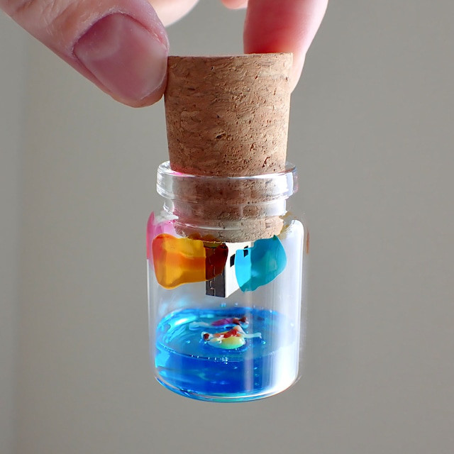 【USBメモリー】夏休みUSBメモリー16GB《ギフトラッピング付き》 4,239円