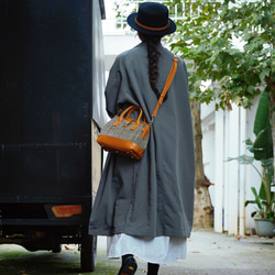 羊毛 x 皮革拼接雙扣包 | 復古經典 第17張的照片