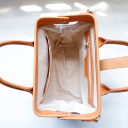 羊毛 x 皮革拼接雙扣包 | 復古經典 第12張的照片