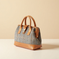 羊毛 x 皮革拼接雙扣包 | 復古經典 第6張的照片