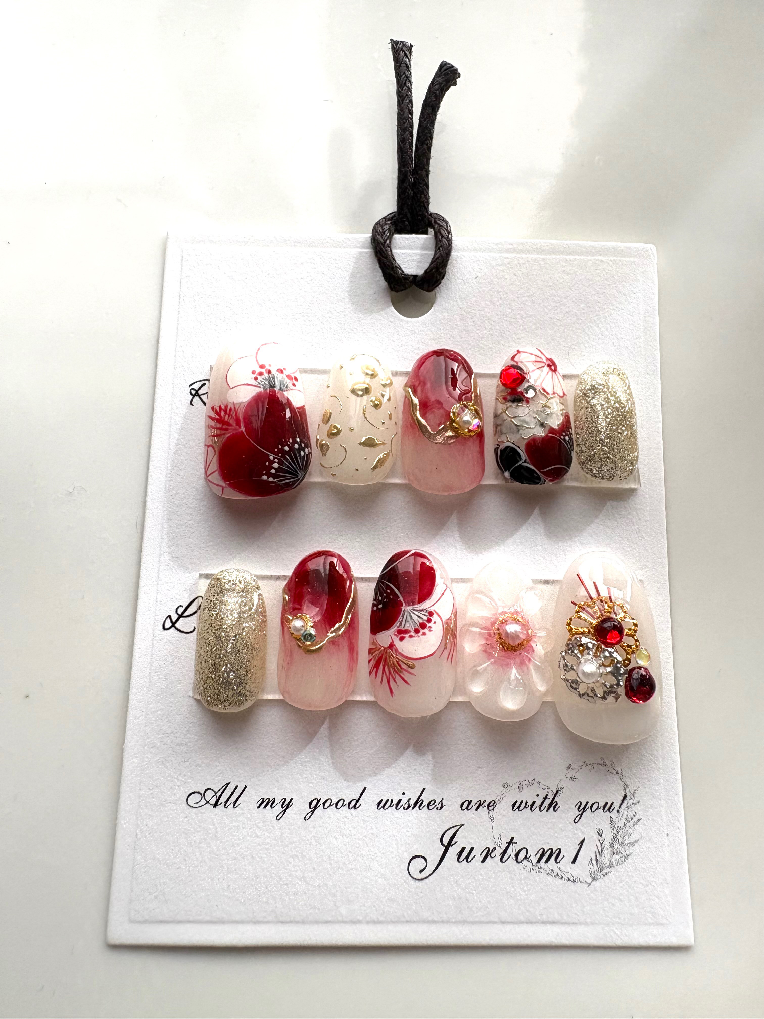 【成人式ネイル】赤ネイル／ブライダルネイル／jurtom 1オリジナルネイル／手描きネイル