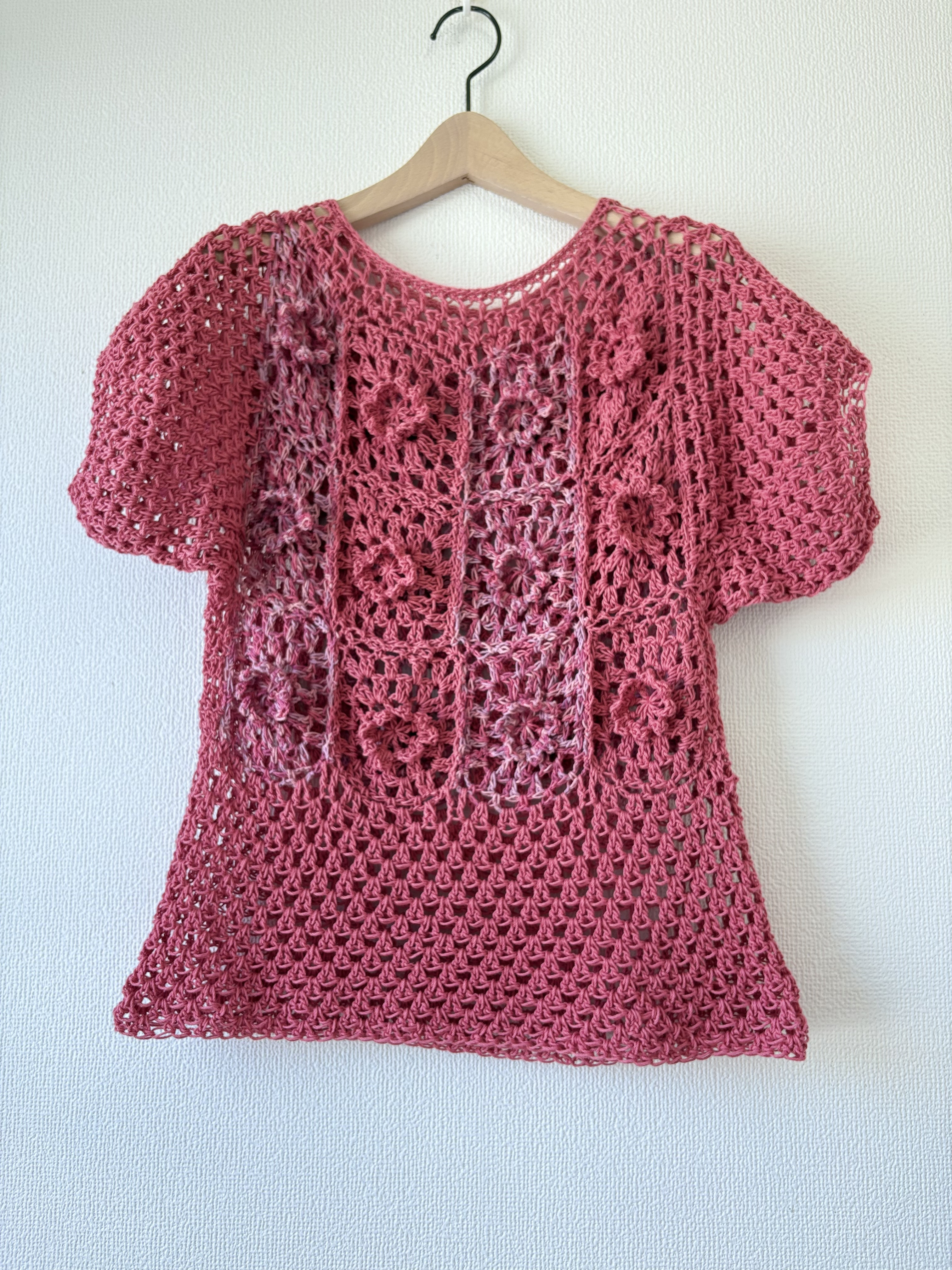 ‪☆handmade‪☆手編み 赤系 花モチーフ編みニット