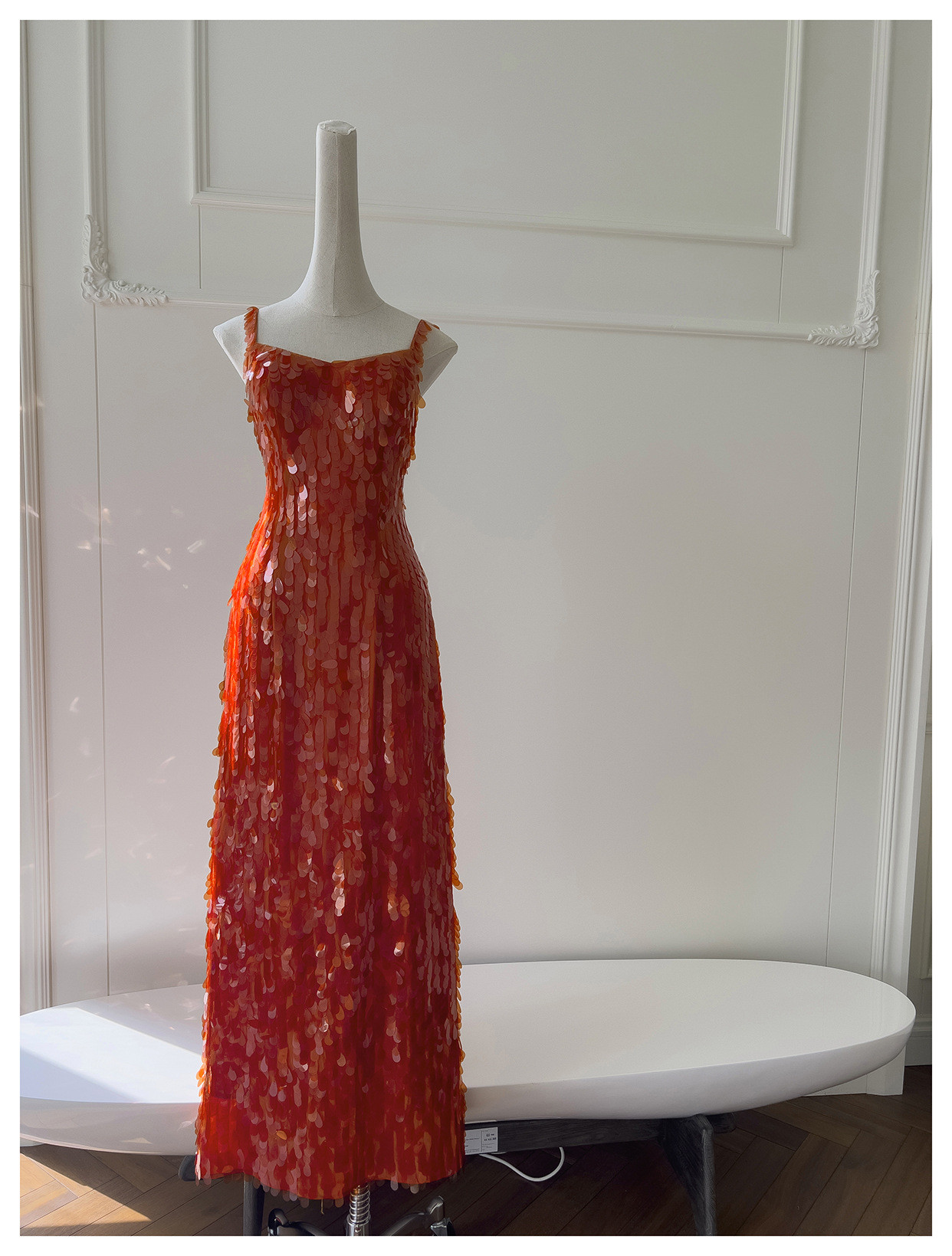 スパンコールドレス ウェディングドレス パーティー オレンジ ノースリーブ 綺麗 上品 韓国風 お呼ばれ 69396