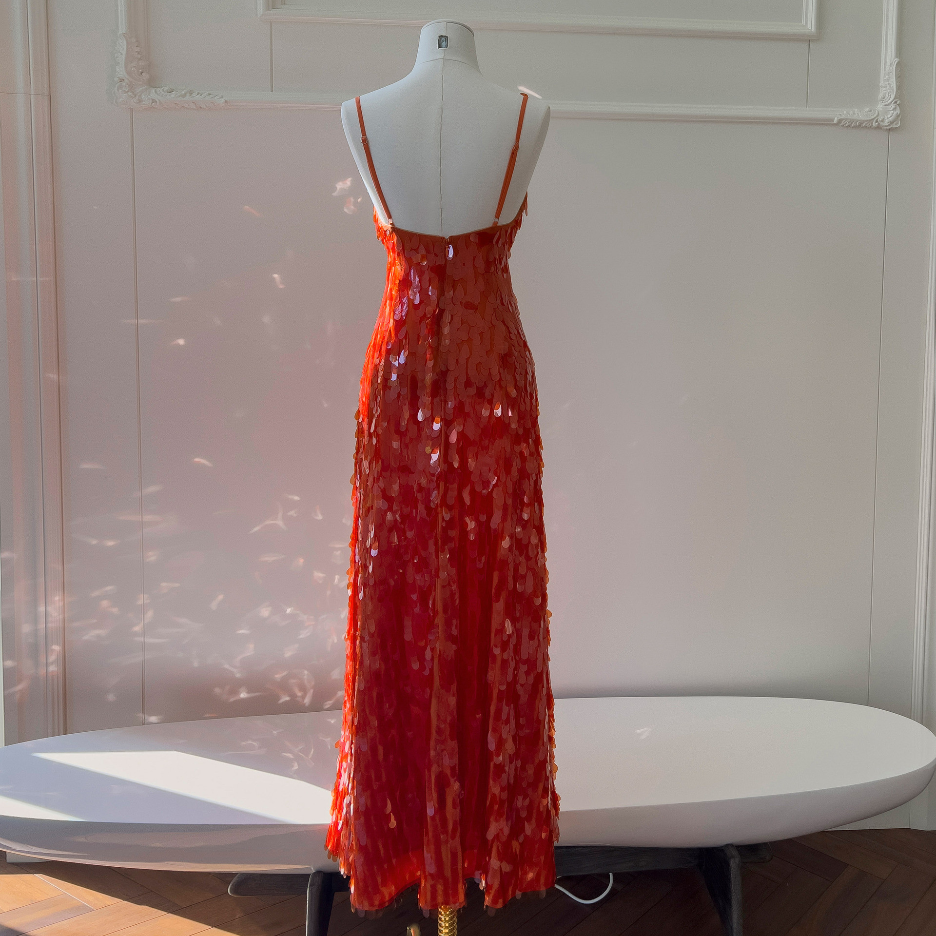 スパンコールドレス ウェディングドレス パーティー オレンジ ノースリーブ 綺麗 上品 韓国風 お呼ばれ 69396