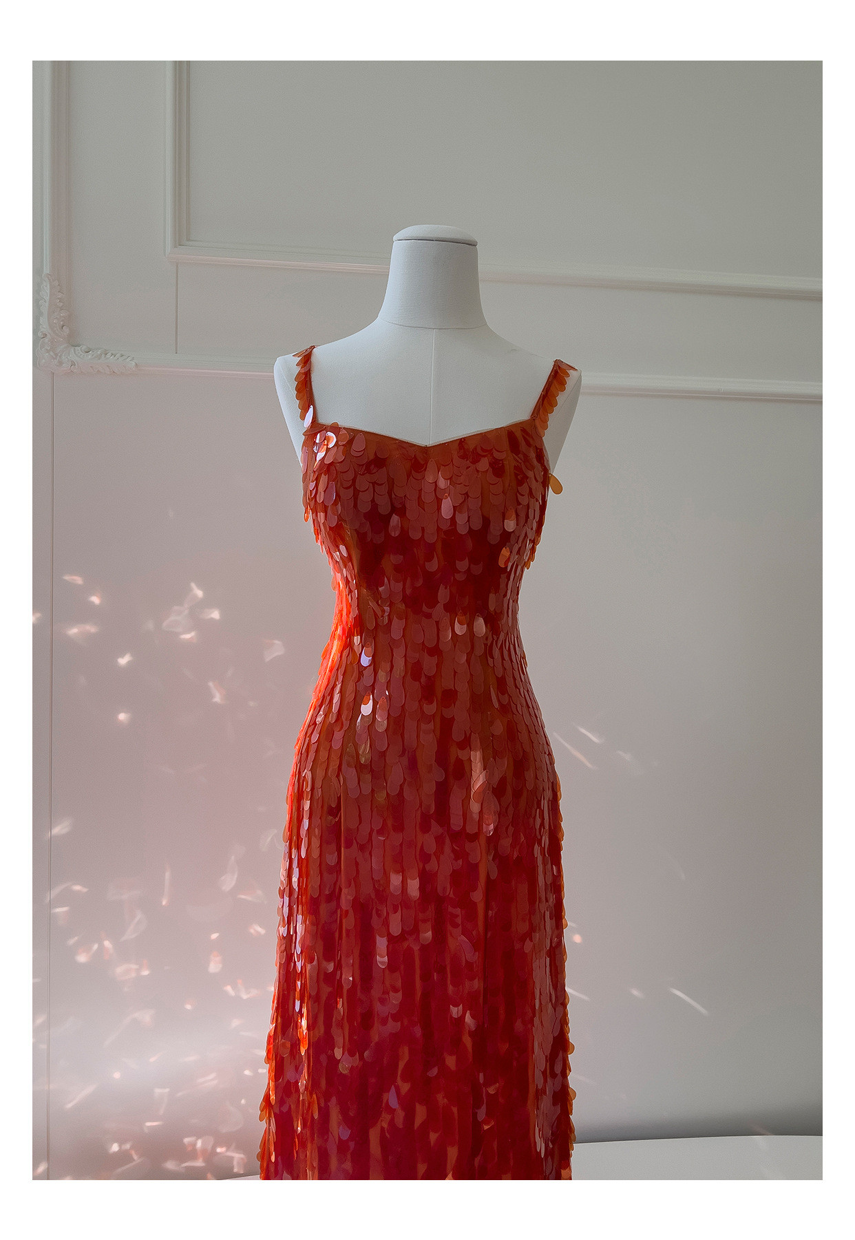 スパンコールドレス ウェディングドレス パーティー オレンジ ノースリーブ 綺麗 上品 韓国風 お呼ばれ 69396