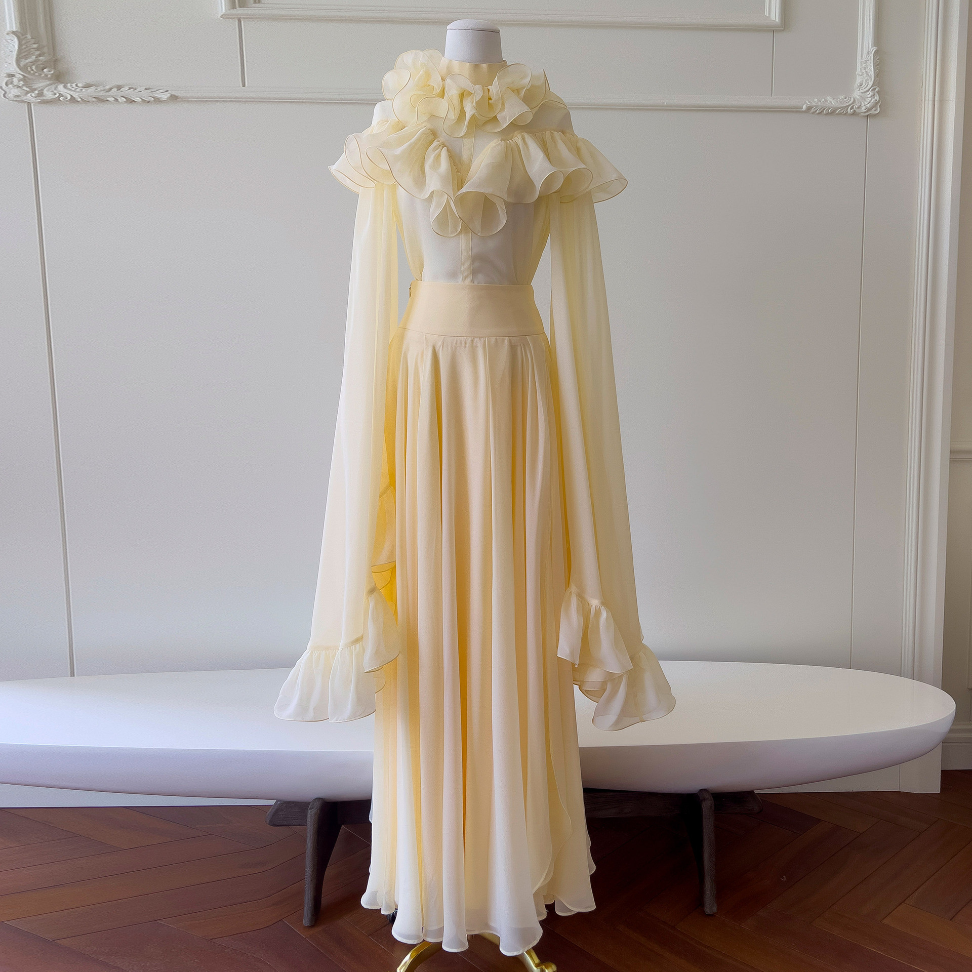 上下セット ウェディングドレス パーティー 薄い黄色 長袖 おしゃれ フリル 上品 韓国風 お呼ばれ 71460