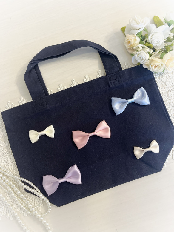 可愛いミニリボンのトートバッグ 1枚目の画像