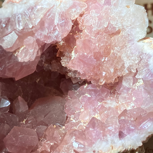 特大ジオード✨　アルゼンチン産　ピンクアメジスト　クラスター　原石 特大ジオード✨ アルゼンチン産 ピンクアメジスト クラスター 原石