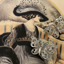 Rene♡ルネ♡クリスタルブローチ♡蝶々♡バタフライ♡パピヨン 輸入デザインブローチ パピヨン 蝶々 シルバー 20mm×34mm アクセサリー