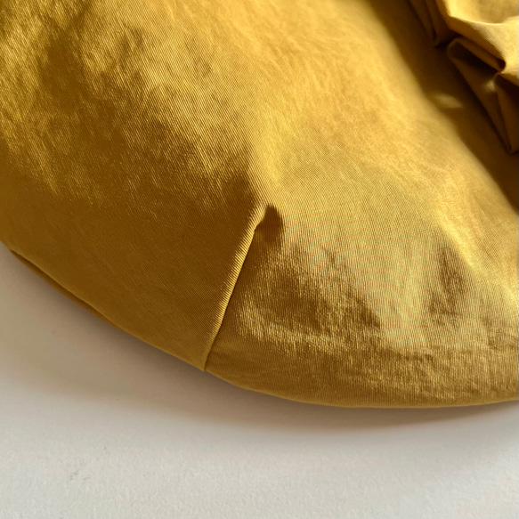 【受注生産】〈秋の新色〉旅行やフェスにも◎ 撥水加工・軽量 ・ダブルファスナーフリルショルダーバッグ ・M・マスタード 11枚目の画像