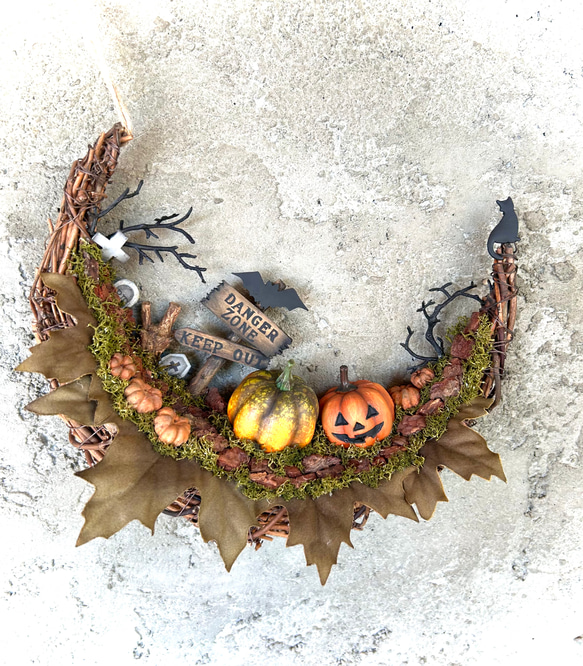 ★ハッピーハロウィンリース★Halloween三日月の箱庭リース★NEWデザイン★ 1枚目の画像