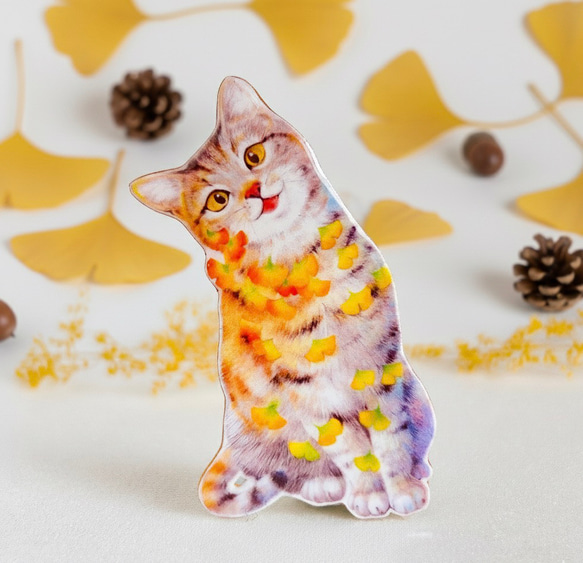 秋限定・秋色猫のブローチ 1枚目の画像