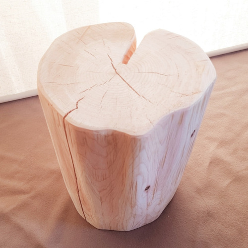 天然アロマ 東濃ひのき 切株スツール・テーブル・無垢無塗装・オーガニック 天然アロマ 東濃ひのき 切株スツール・テーブル・無垢無塗装