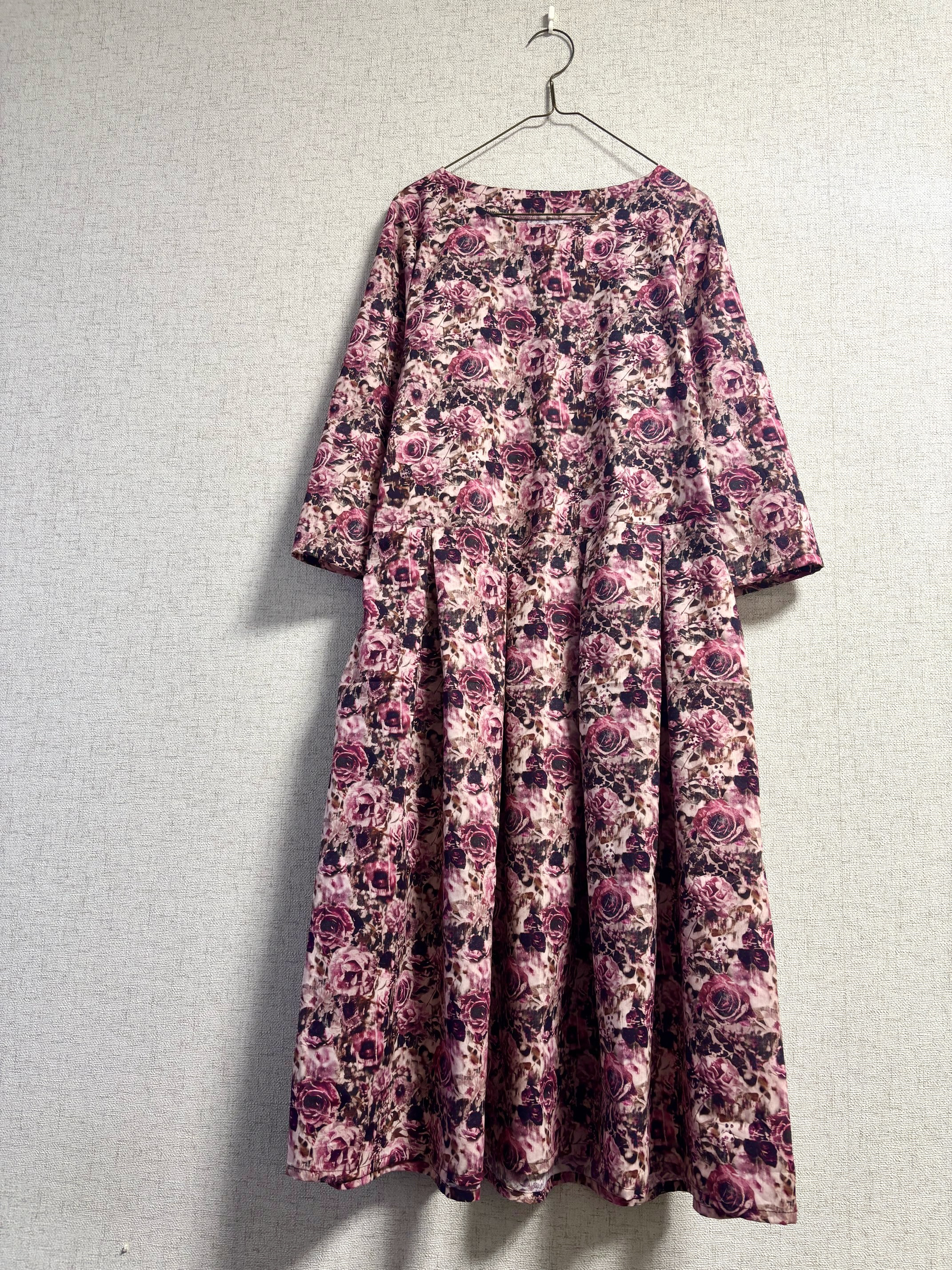 ローウエストワンピース  フローリストズレンズ