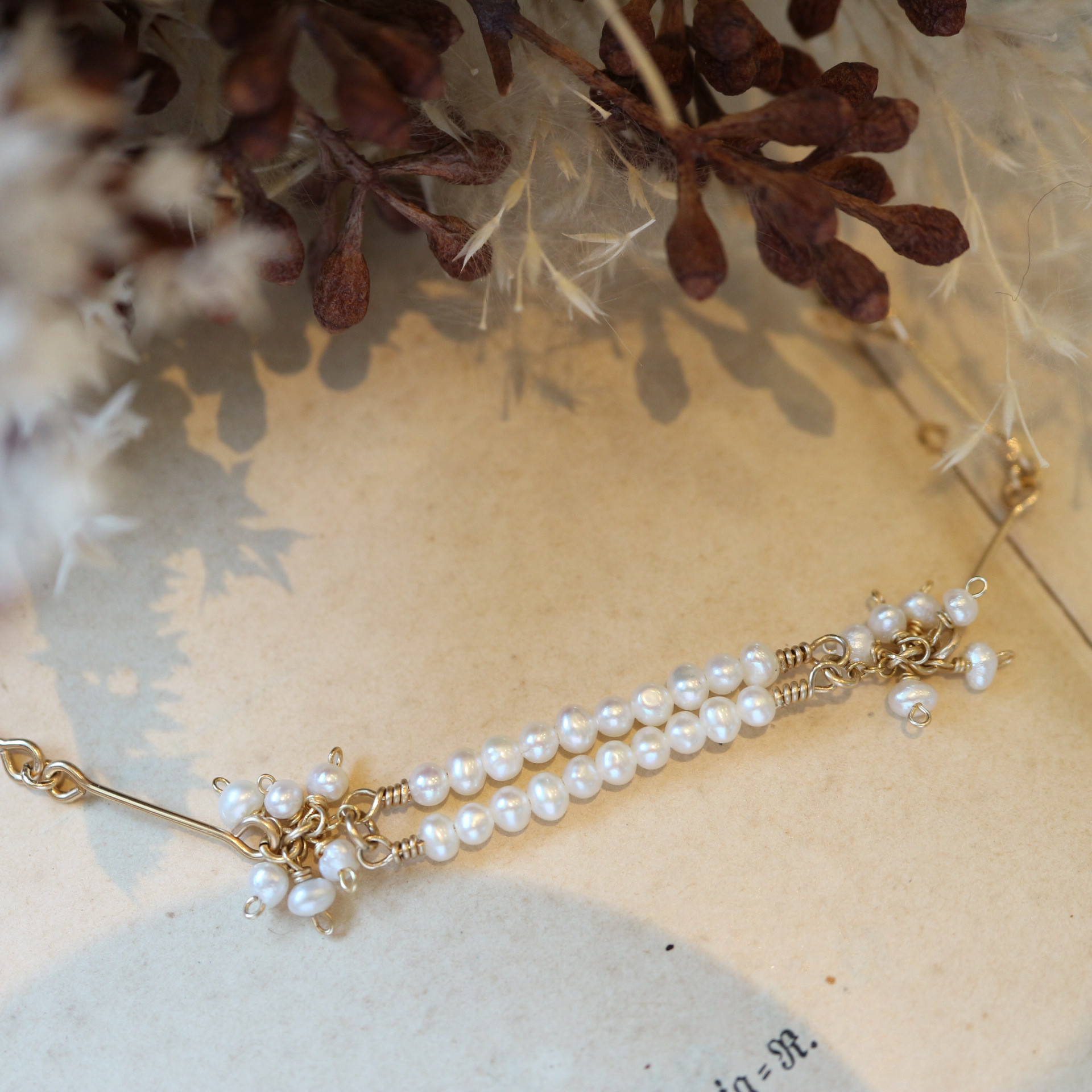 14Kgf＊ダブルライン淡水パールとストレートバーのブレスレット