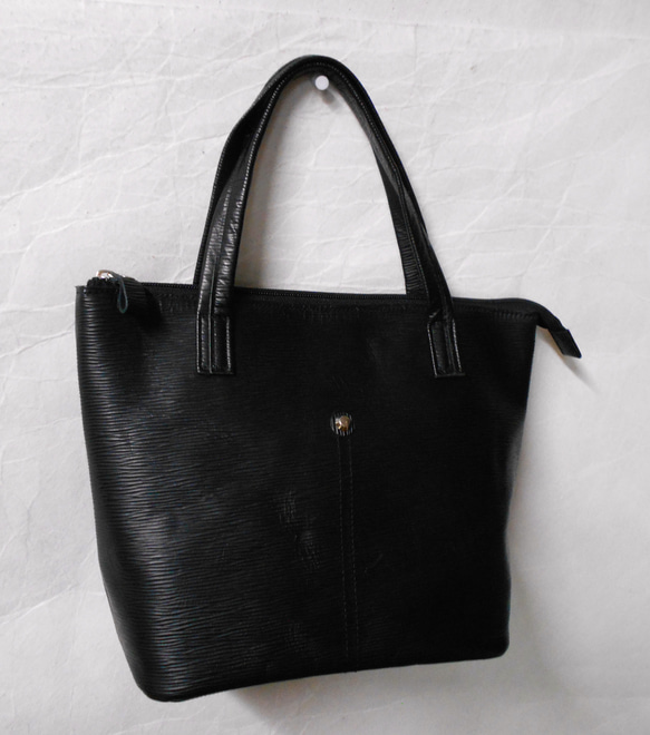 訳あり特価】 姫路産レザー 水シボトートバッグ ブラック サコッシュ