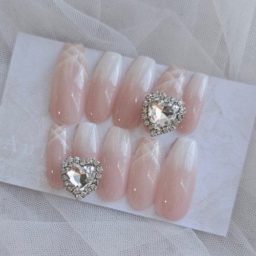 ベイビーブーマー×キラキラハート ネイルチップ（つけ爪） Aulys