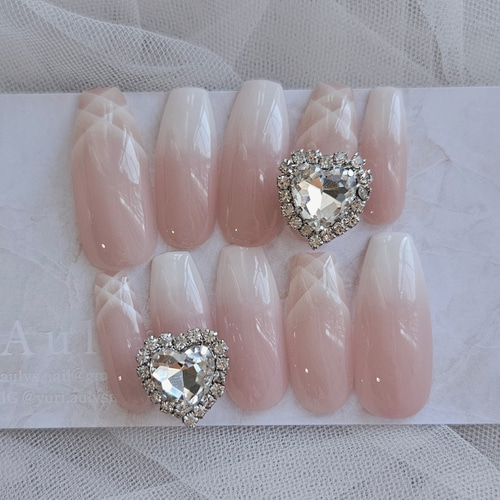 【オーダー】ネイルチップ　キラキラ韓国ワンホン　　リボンハート　ベイビーブーマー オーダー】ネイルチップ キラキラ韓国ワンホン リボンハート