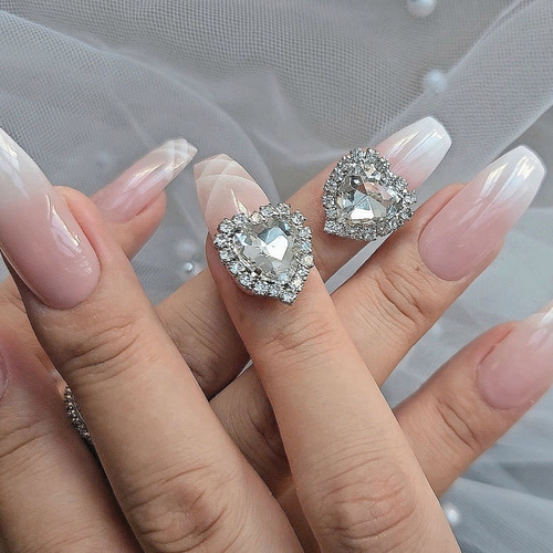 ベイビーブーマー×キラキラハート ネイルチップ（つけ爪） Aulys 通販