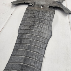 ワニ革　クレイフィニッシュ　墨黒　No.C008673 14枚目の画像